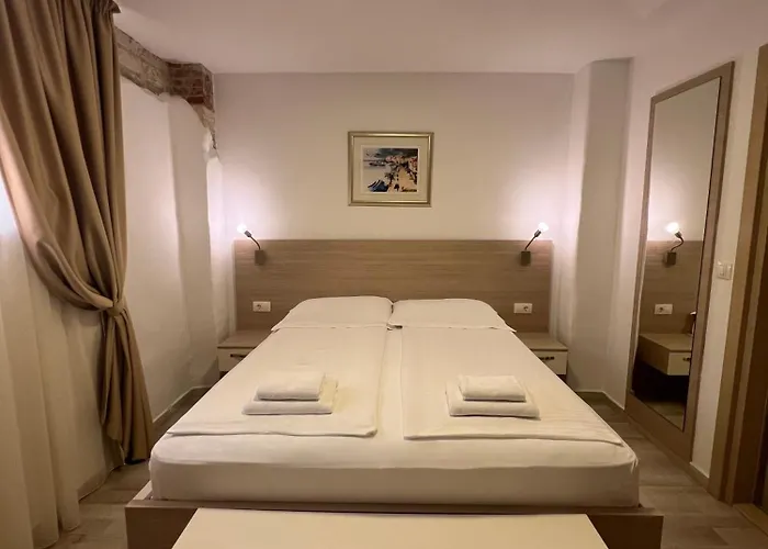 Minella Couette-café Poreč