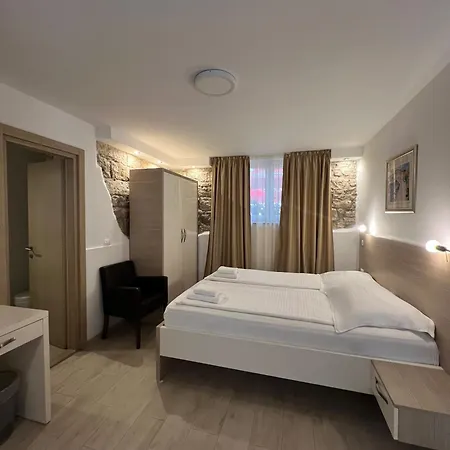 Minella Bed & Breakfast Porec
